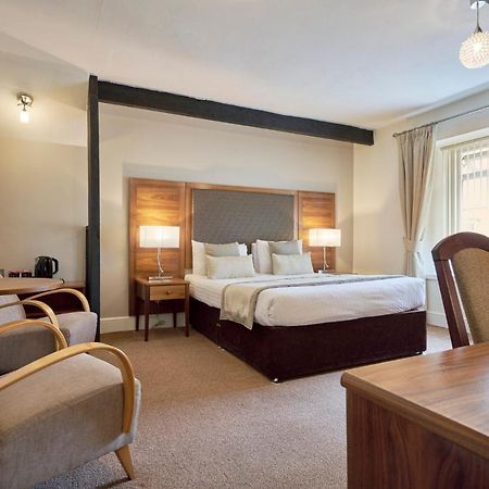 The Old Ginn House Inn Great Clifton Extérieur photo